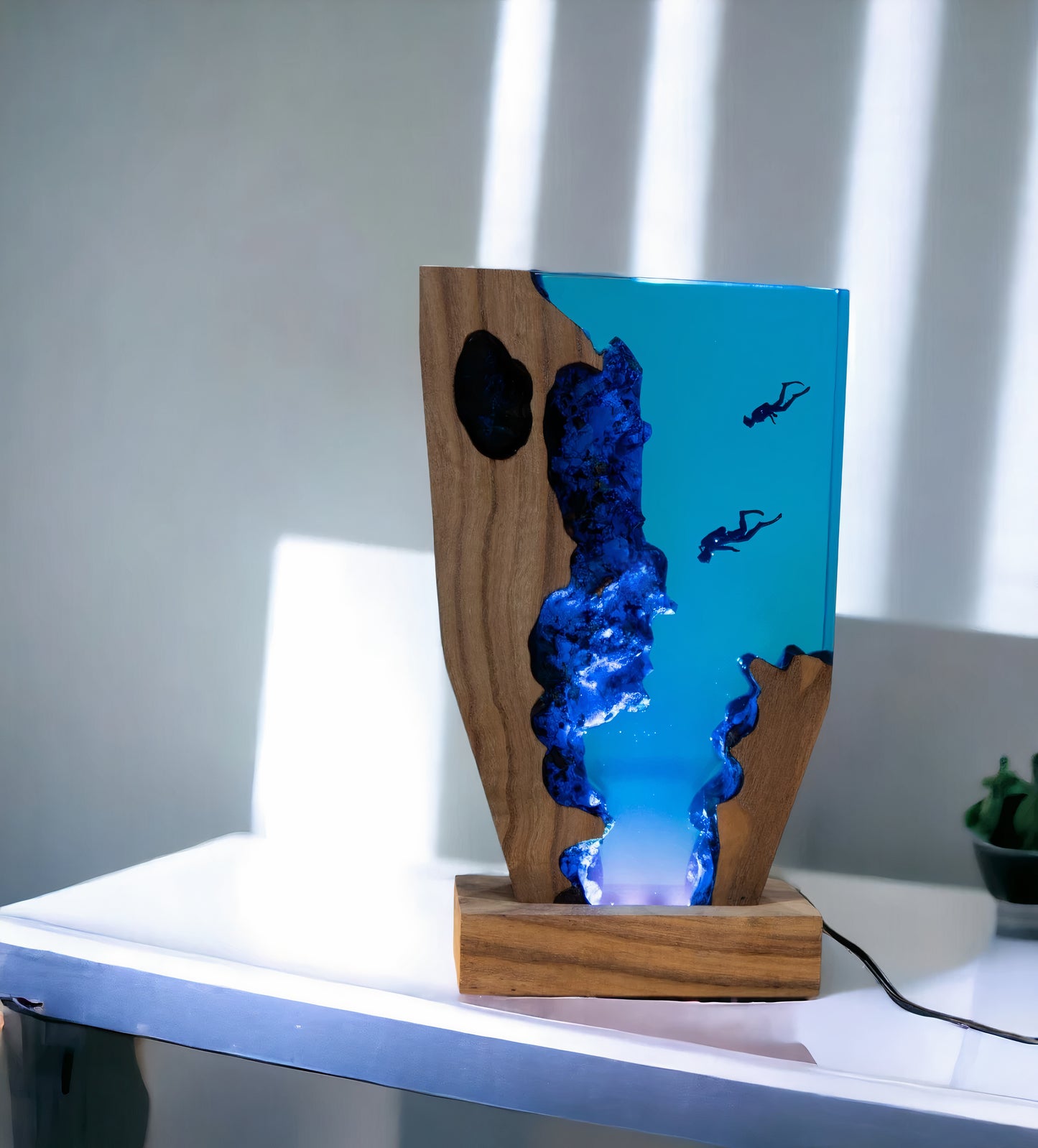 Handmade Couple Diver Epoxy Lamp